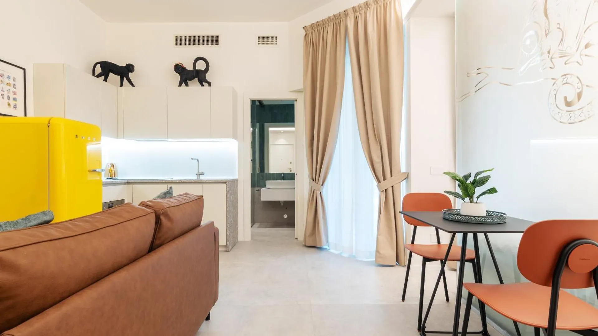 Esclusivo Monolocale Nel Cuore Del Design E Moda Milano 0*,